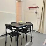 住宿加早餐酒店 Al 214 *